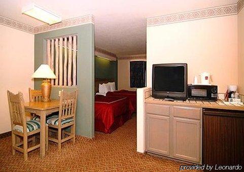 Comfort Suites Taos Room photo